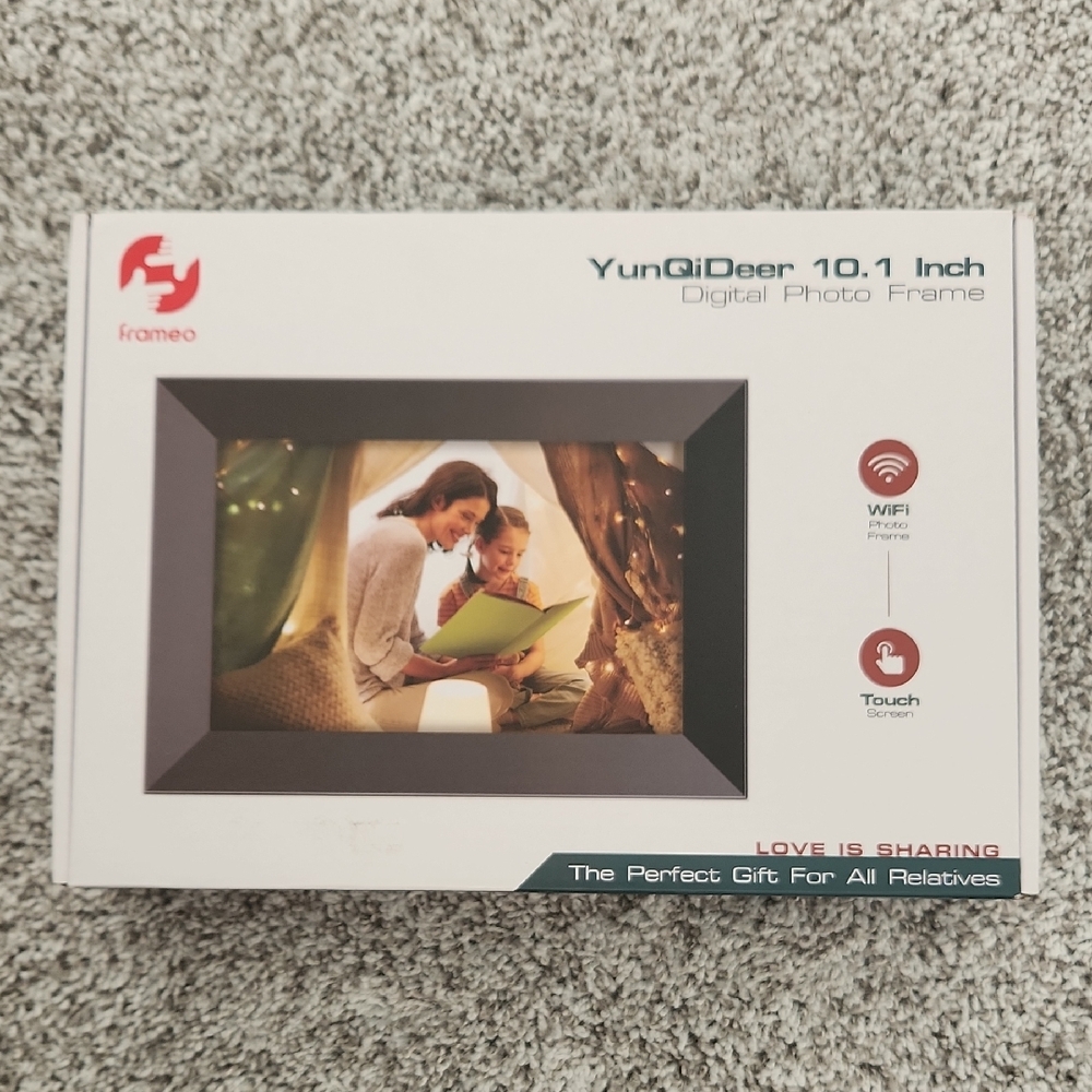 YunQiDeer 10.1" Digital Photo Frame - White Box